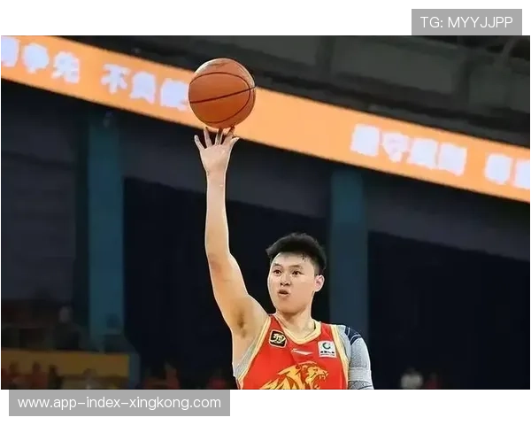 管理层盯紧“内线引援”，多名硬汉目标逐步锁定，球队重建新篇章即将开启